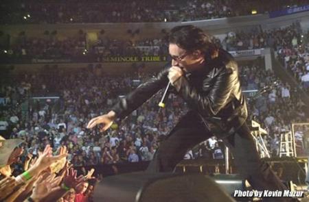 U2 Bono